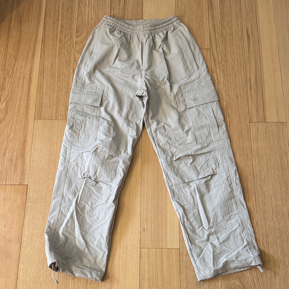Adidas Beige Cargo Pants Men’s Size XS